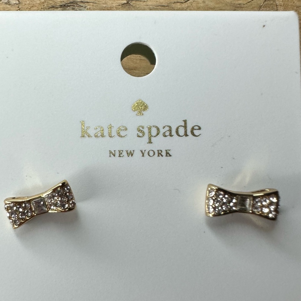 Kate Spade New York Ready Set Bow Pave Stud Earrings New with Tags - Picture 2 of 5